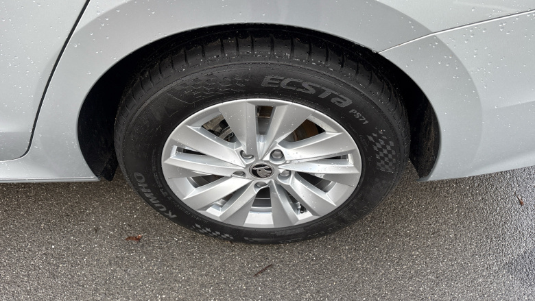 Skoda Octavia 1.5 TSI SE Technology 5dr Petrol Hatchback